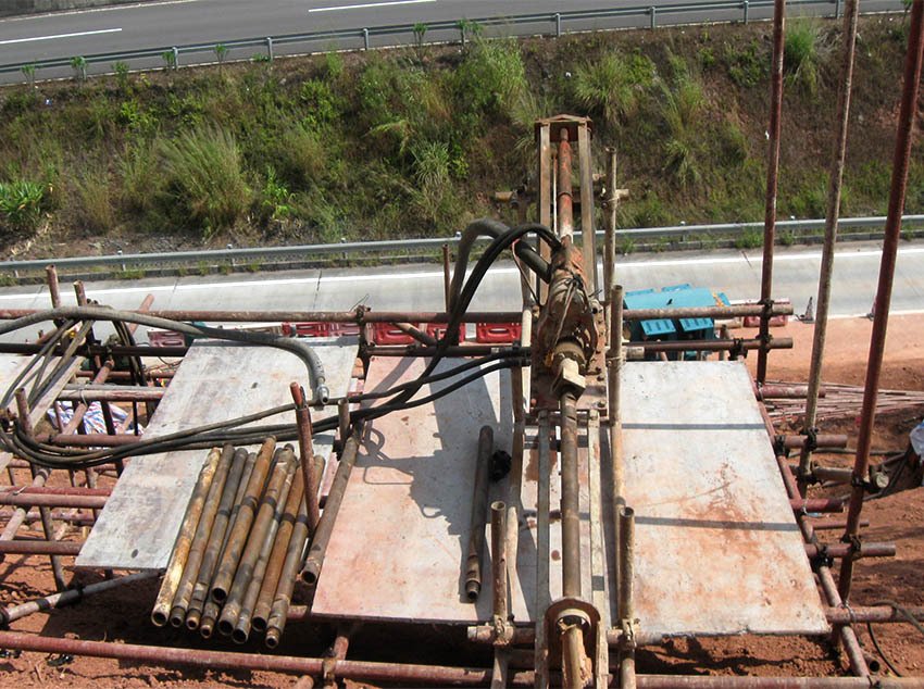 德格地基好坏直接影响建筑稳定性，如何选择专业的地基注浆加固公司？ 